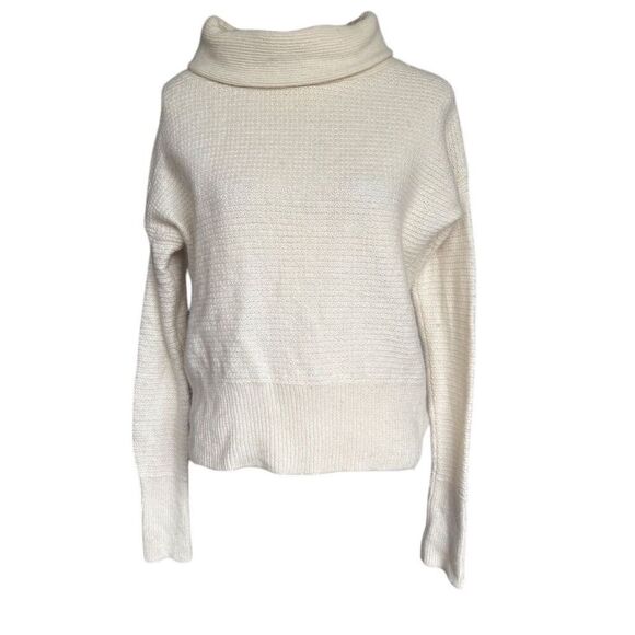 Banana Republic Ivory Sweater Size M Pullover Merino Wool Alpaca Blend - Picture 1 of 7